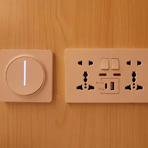 Capsule hotel Westay Capsule United Arab Emirates