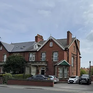 *** Guest house Elford House - United Kingdom