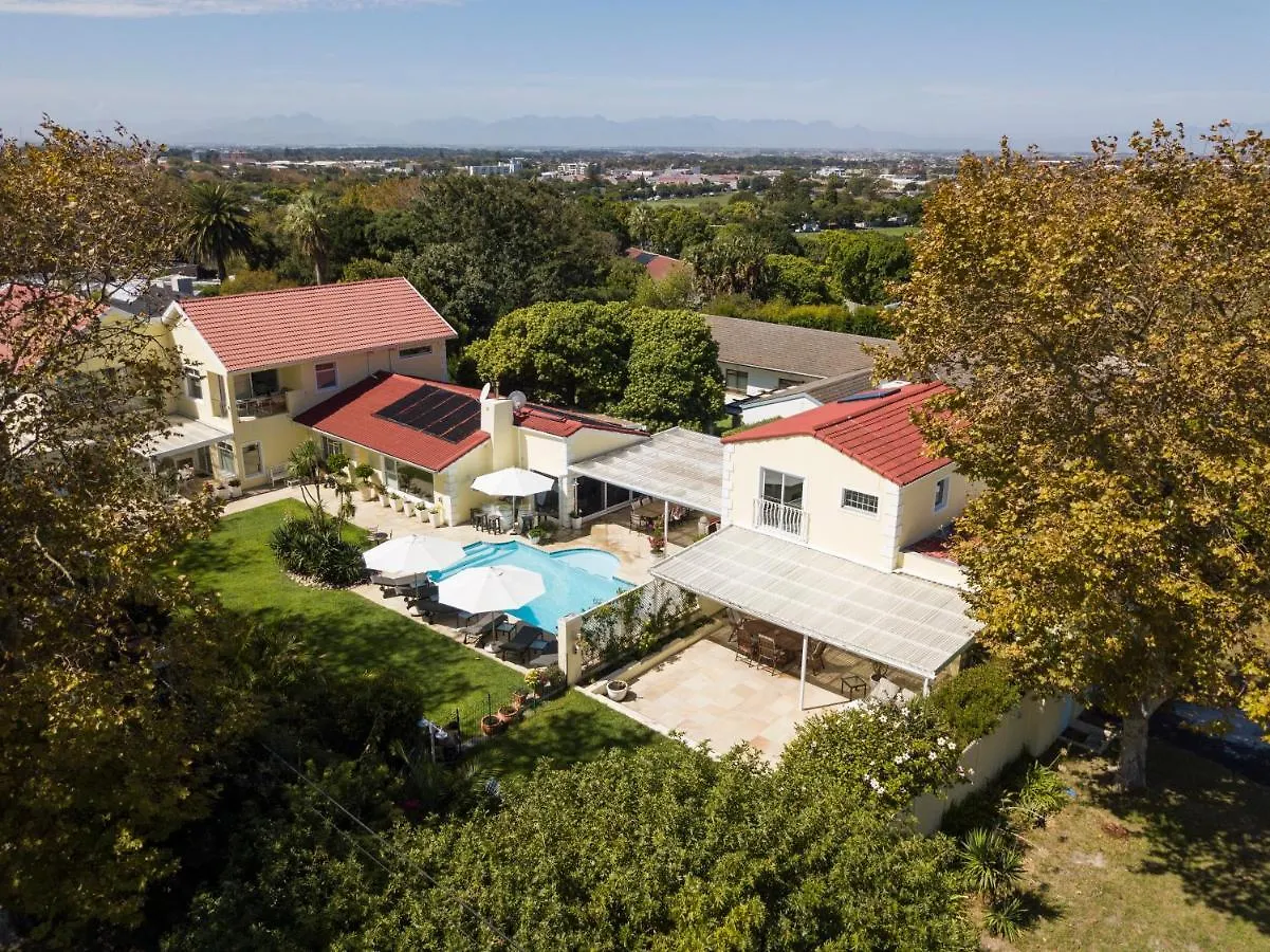 Constantia Cottages Bed & Breakfast